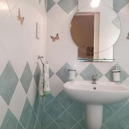 דירה Ground Floor By The Sea - Close To Main Square סיינט פול ביי