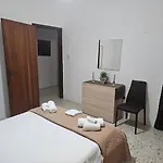 Apartmán Ground Floor By The Sea - Close To Main Square