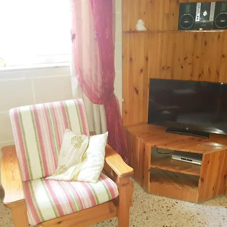 Ground Floor By The Sea - Close To Main Square